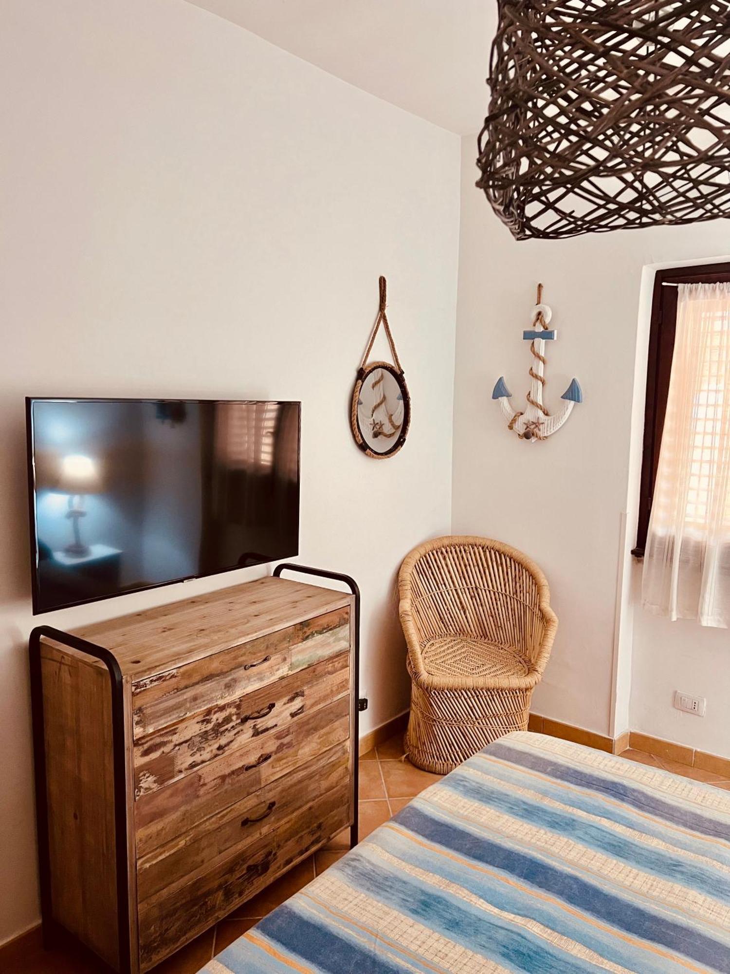 Ferienwohnung Il Maestrale La Maddalena  Exterior foto